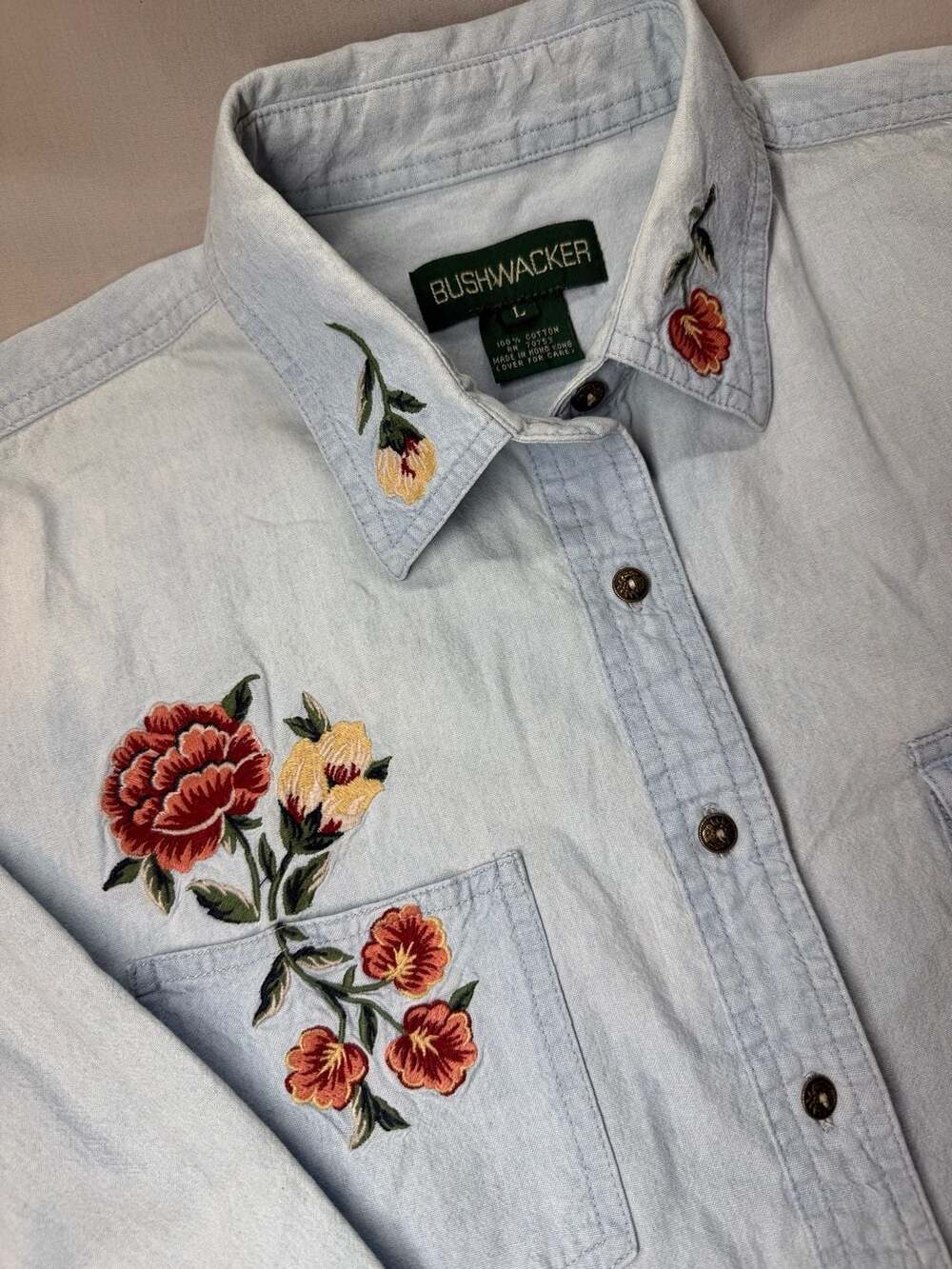 Vintage Bushwacker Floral Embroidered Denim Shirt Size L